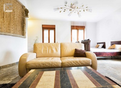 Накладная люстра MW-Light 242015306