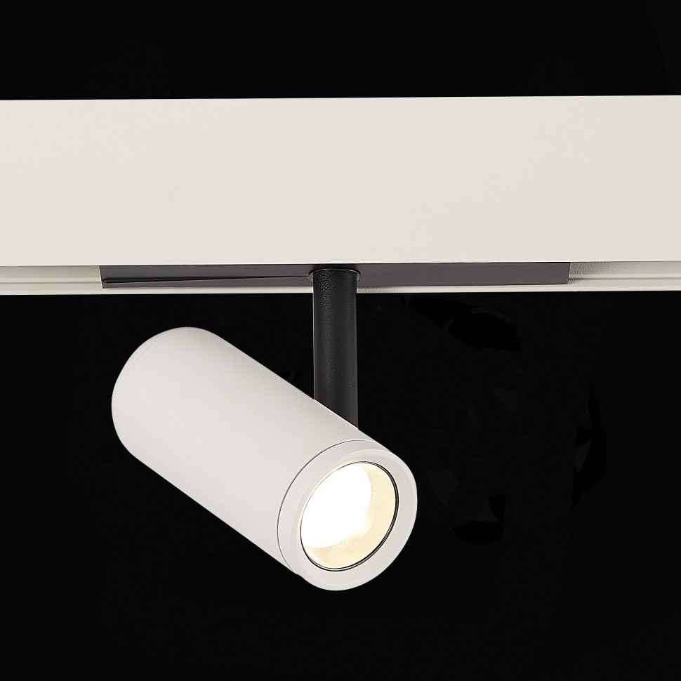 ST808.546.08 Магнитный трековый светильник Белый, Черный LED 1*8W 4000K 650Lm Ra>90 36° IP20 D42xH13
